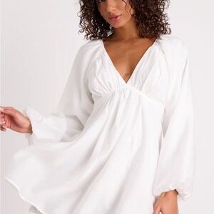 Lulu's White Long-Sleeve Mini Dress